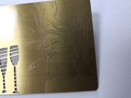 De aangepaste Van het Bedrijfs messings Gouden Metaal Lidkaart met etst Laserembleem 85x54mm
